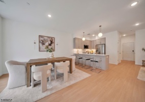 70 Ridgedale Ave, Morristown Town, *, 2 Bedrooms Bedrooms, 5 Rooms Rooms,3 BathroomsBathrooms,Rental,For Sale,Ridgedale Ave,1,5389837 70 Ridgedale Ave, Morristown Town, *, 2 Bedrooms Bedrooms, 5 Rooms Rooms,3 BathroomsBathrooms,Rental,For Sale,Ridgedale Ave,1,5389837