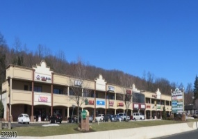 326 Route 22 W, Green Brook Twp., ,Commercial,For Sale,Route 22 W,5263340