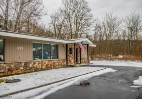 322 Green Pond Rd, Rockaway Twp., *, ,Commercial,For Sale,Green Pond Rd,5237317