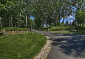 0 Sutton Place, Lot 1, Mendham Twp., ,Lots And Land,For Sale,Sutton Place, Lot 1,5217962