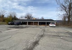 281 Route 94, Vernon Twp., *, ,Commercial,For Sale,281,Route 94,5236802