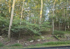35 Mountain Trl, Hopatcong Boro, *, ,Lots And Land,For Sale,Mountain Trl,5312293 35 Mountain Trl, Hopatcong Boro, *, ,Lots And Land,For Sale,Mountain Trl,5312293
