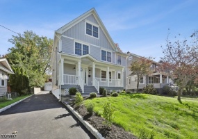 8 Yale St, Maplewood Twp., *, 6 Bedrooms Bedrooms, 11 Rooms Rooms,5.1 BathroomsBathrooms,Residential,Yale St,5325887