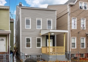 16 N Straight St, Paterson City, *, 7 Bedrooms Bedrooms, ,Multi-Family,For Sale,N Straight St,5325729