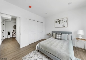 15 S 13Th St, Newark City, *, 2 Bedrooms Bedrooms, 4 Rooms Rooms,1 BathroomBathrooms,Rental,For Sale,S 13Th St,2,5354579